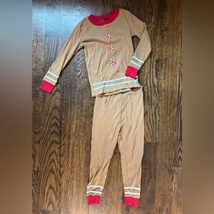 Pottery Barn Kid’s size 4 Gingerbread Christmas step piece pajamas